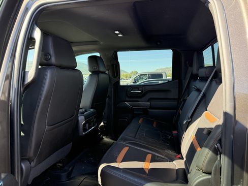 Used 2019 GMC Sierra 1500 AT4 w/ AT4 Premium Package AWD/4WD image 14