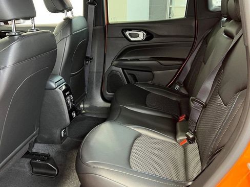 New 2026 Jeep Compass Latitude image 17