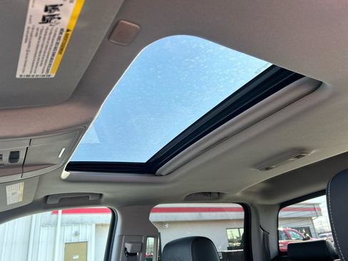 Used 2018 GMC Sierra 1500 Denali w/ Denali Ultimate Package image 21