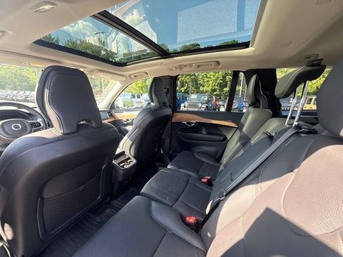 Used 2023 Volvo XC90 B5 Plus w/ Protection Package AWD/4WD image 16