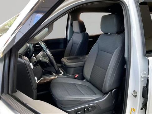 Used 2021 GMC Sierra 1500 Elevation w/ Preferred Package AWD/4WD image 15