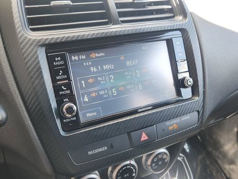 Used 2021 Mitsubishi Outlander Sport ES AWD/4WD image 8
