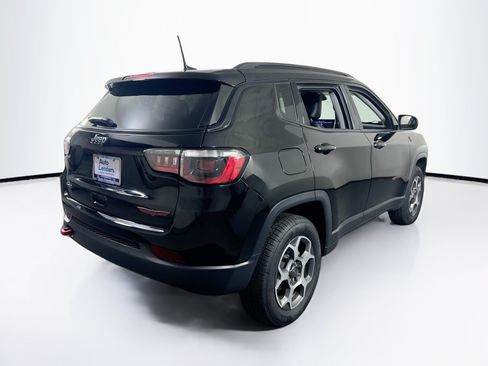 Used 2022 Jeep Compass Trailhawk w/ Sun and Sound Group AWD/4WD image 5