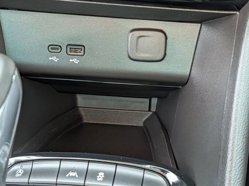 Used 2026 Buick Encore GX Sport Touring FWD image 16
