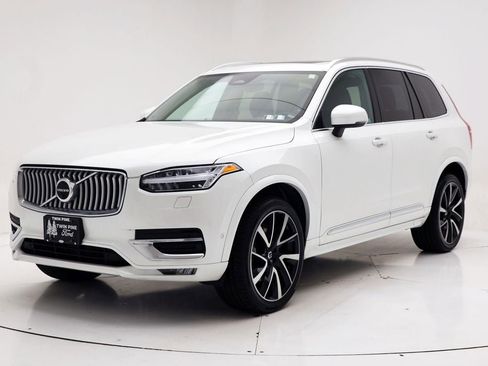 Used 2023 Volvo XC90 B6 Plus w/ Protection Package Premier AWD/4WD image 2