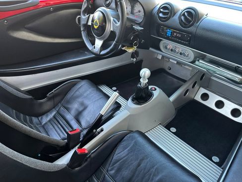 Used 2007 Lotus Elise RWD image 14