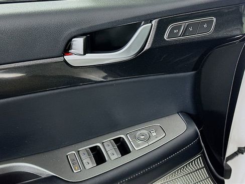 Used 2021 Hyundai Palisade Limited image 26