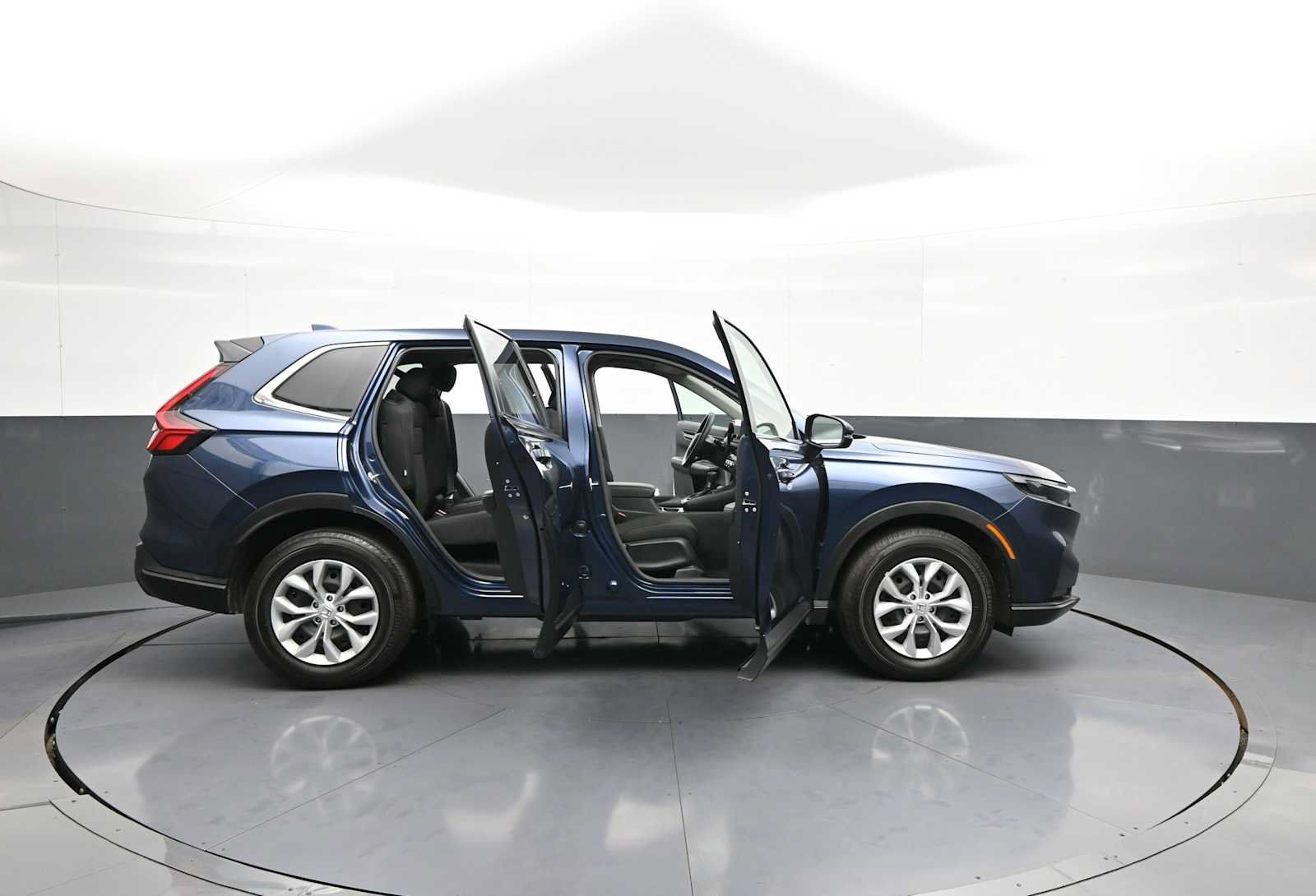 Certified 2025 Honda CR-V LX image 41