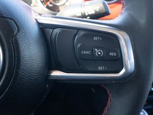 Used 2023 Jeep Gladiator Rubicon w/ LED Lighting Group image 17