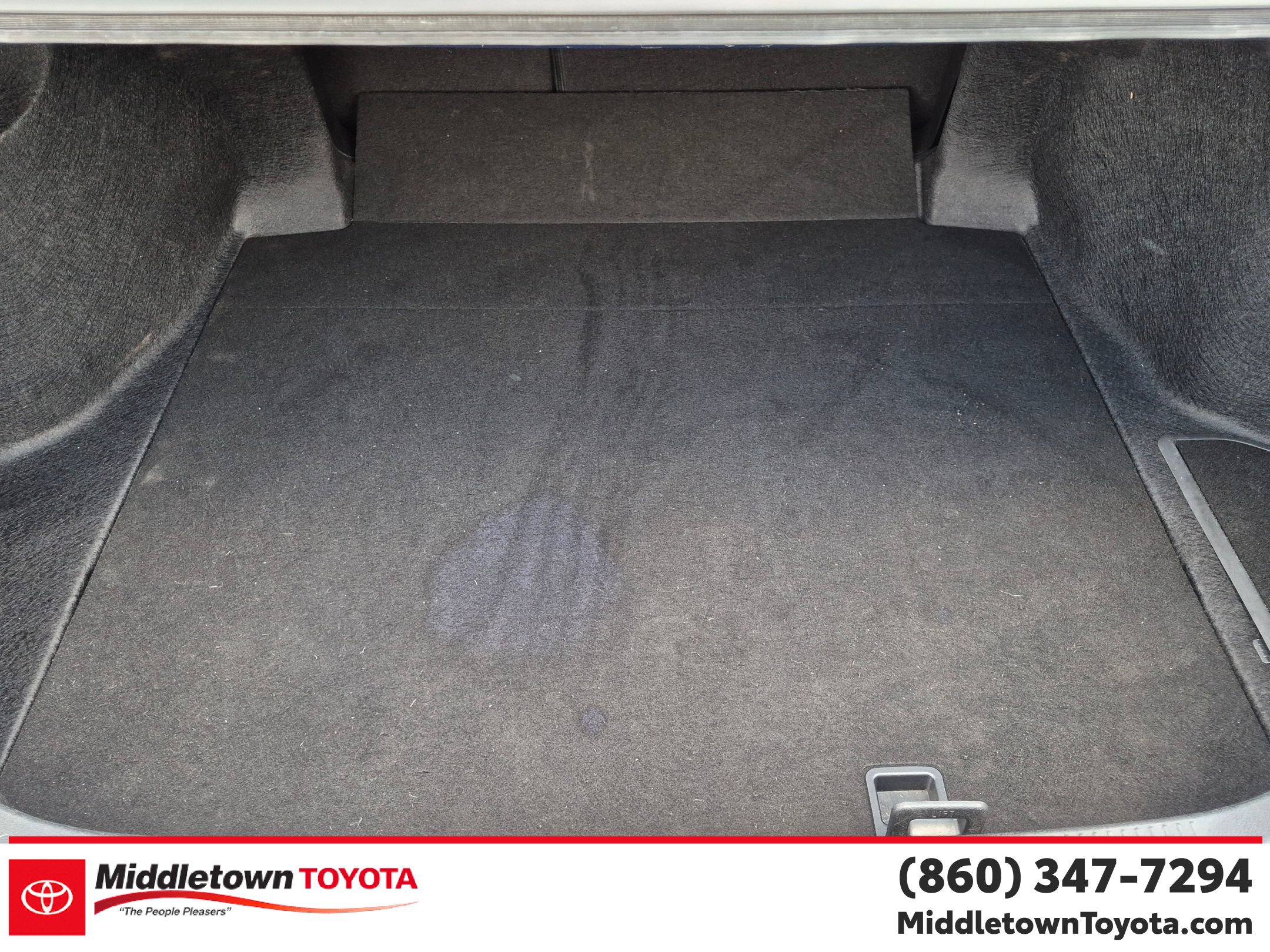 Certified 2025 Toyota Camry SE FWD image 32