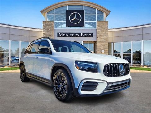 New 2025 Mercedes-Benz GLB 35 AMG 4MATIC image 3