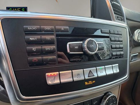 Used 2015 Mercedes-Benz GL 450 4MATIC w/ Appearance Package image 20