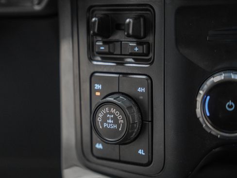 Certified 2023 Ford F150 Lariat w/ Equipment Group 502A High image 35