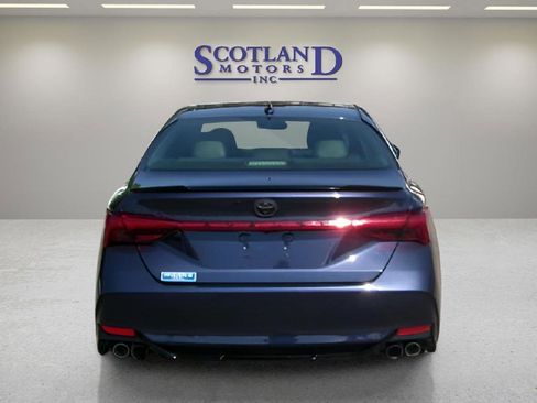 Used 2020 Toyota Avalon Touring w/ All Weather Liner Package image 7