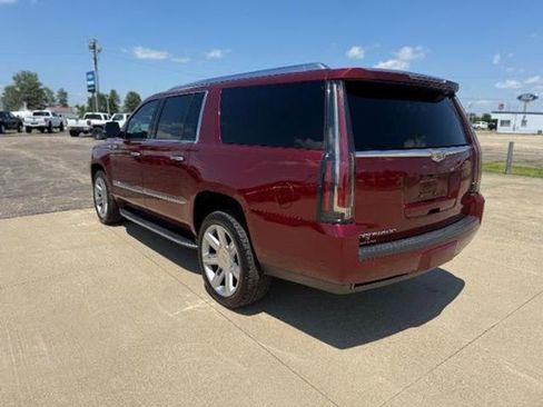 Used 2020 Cadillac Escalade ESV Premium Luxury image 67