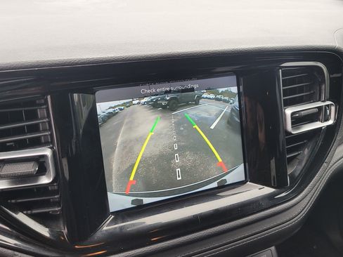 Used 2023 Dodge Durango SXT image 22