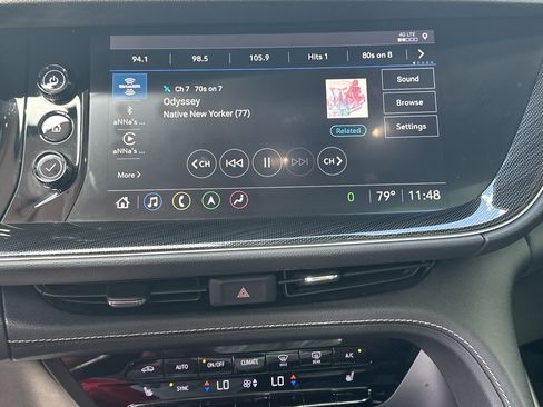 Used 2021 Buick Envision Essence w/ Technology Package I FWD image 28