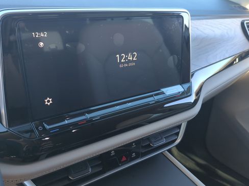 New 2026 Volkswagen Atlas SE image 27