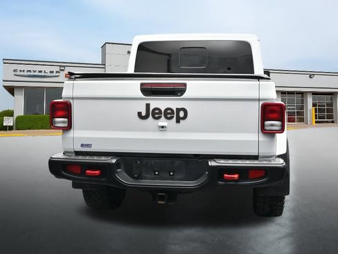 Used 2021 Jeep Gladiator Rubicon w/ Trailer Tow Package AWD/4WD image 4