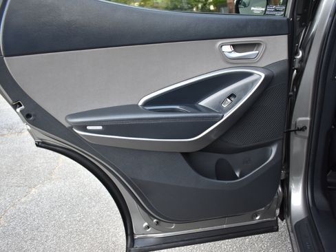 Used 2018 Hyundai Santa Fe Sport w/ 2.4L Value Package 02 image 33