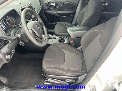 Used 2021 Jeep Cherokee Latitude image 19