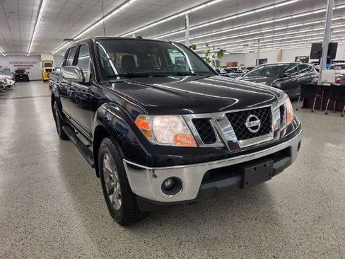 Used 2019 Nissan Frontier SL AWD/4WD image 4
