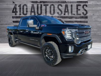Used 2021 GMC Sierra 2500 Denali w/ Denali Black Diamond Edition