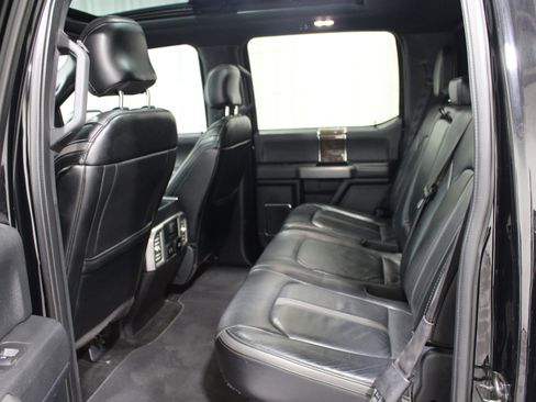 Used 2017 Ford F150 Platinum w/ Equipment Group 701A Luxury image 22