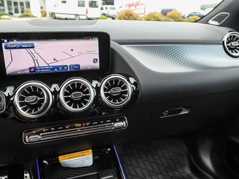 Used 2024 Mercedes-Benz GLA 250 4MATIC image 56