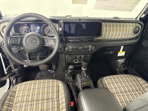 New 2026 Jeep Gladiator Sport image 12