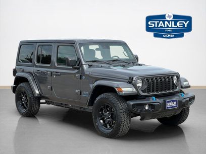 Used 2024 Jeep Wrangler Unlimited w/ Convenience Group