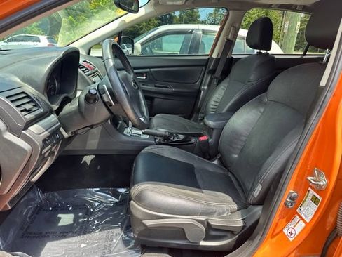 Used 2013 Subaru Crosstrek 2.0i Limited w/ Popular Pkg 2 AWD/4WD image 11
