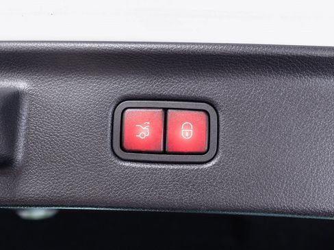 Certified 2024 Mercedes-Benz S 580 4MATIC Sedan image 35