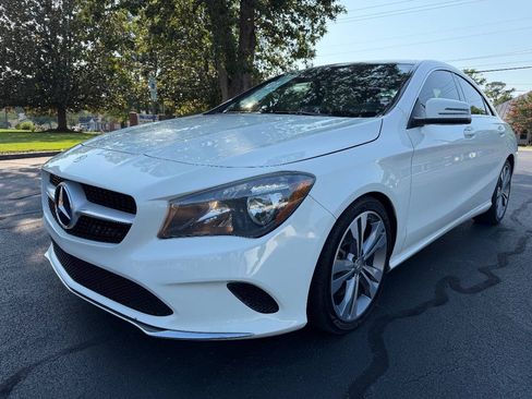 Used 2017 Mercedes-Benz CLA 250 image 2