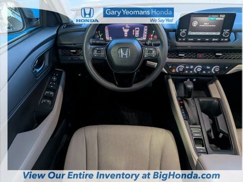 Used 2024 Honda Accord EX image 17