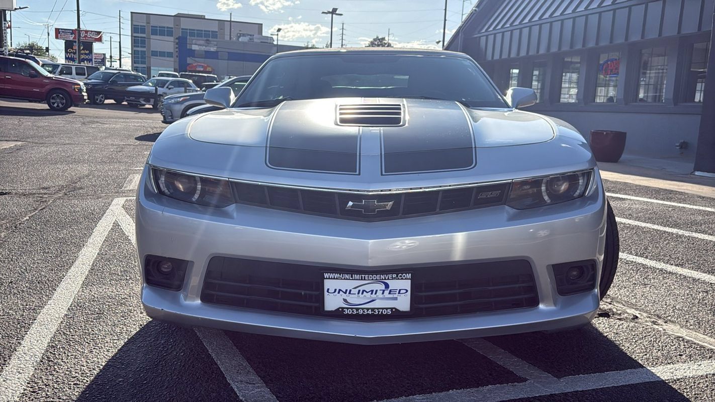 Used 2015 Chevrolet Camaro SS w/ RS Package RWD image 8