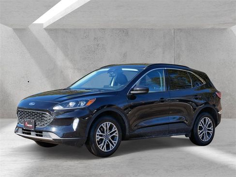 Certified 2022 Ford Escape SEL w/ Technology Package image 6