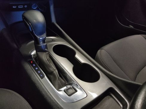 Used 2024 Chevrolet Malibu LS FWD image 26