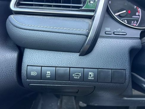 Used 2024 Toyota Camry SE w/ Convenience Package FWD image 17