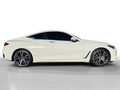 Used 2021 INFINITI Q60 3.0t Luxe w/ Essential Package image 6