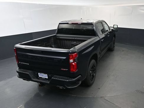 Used 2024 Chevrolet Silverado 1500 RST w/ Z71 Off-Road Package AWD/4WD image 32