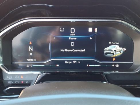 Used 2023 Chevrolet Silverado 1500 LTZ w/ LTZ Premium Package image 18