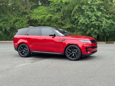Used 2023 Land Rover Range Rover Sport SE AWD/4WD image 15
