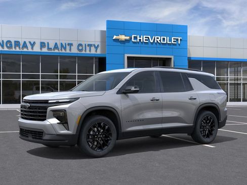 New 2026 Chevrolet Traverse LT w/ Midnight/Sport Edition FWD image 2