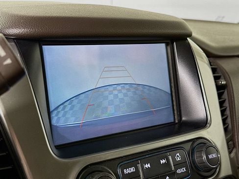Used 2019 Chevrolet Tahoe Premier AWD/4WD image 23