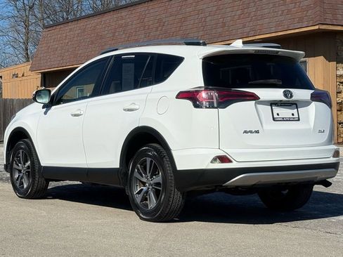 Used 2016 Toyota RAV4 XLE image 3