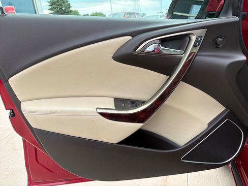 Used 2014 Buick Verano FWD image 10