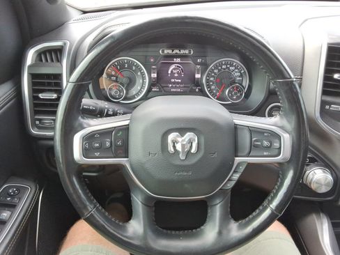 Used 2020 RAM 1500 Laramie w/ Sport Appearance Package AWD/4WD image 28