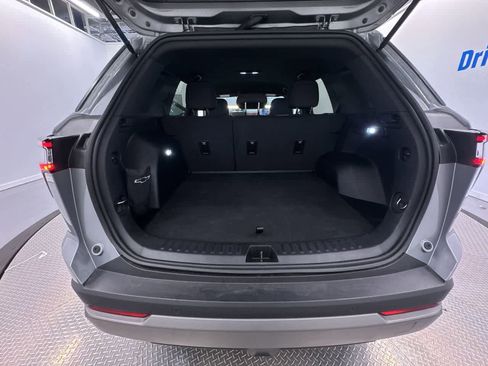 Used 2025 Chevrolet Equinox LT w/ Safety and Technology Package image 43
