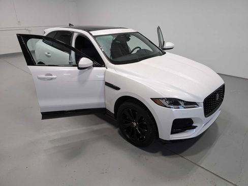 Used 2023 Jaguar F-PACE S AWD/4WD image 16